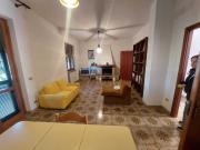 Casa semindipendente in vendita ad Ameglia via Luigi...