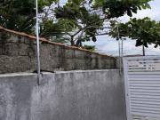 Casa seminova com 2 dormitórios e piscina á venda em...
