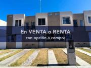 Casa Seminueva en Valle de Lirios, Zumpango