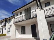 Casa seminueva en venta, 3 recámaras, en Torre de Piedra...