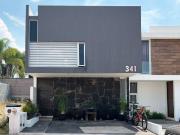 Casa seminueva en venta Fracc. Fresnos Tres Marías,...