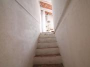 Casa semireformada de dos dormitorios y buhardilla....