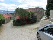 Casa Senhorial em V. Pouca de Aguiar