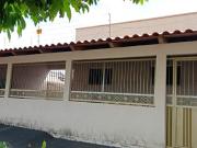 CASA SETOR CAPUAVA GOIANIA Casa de Rua com 4 Quarto s...