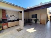 CASA SETOR TRÊS MARIAS Casa de Rua com 3 Quarto s por R$...