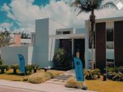 CASA SHIS QI 23 LAGO SUL CONDOMÍNIO ALTO PADRÃO SUÍTE...