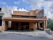CASA SIERRA ALTA CARRETERA NACIONAL MONTERREY VENTA