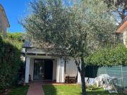 Casa singola in affitto a Vittoria Apuana Forte dei...
