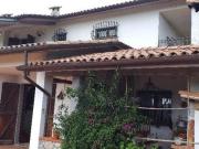 Casa singola in vendita a Calice al Cornoviglio 240 mq...