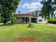 Casa singola in vendita a Capezzano Pianore Camaiore 190...