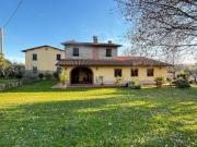 Casa singola in vendita a Lappato Capannori 169 mq Rif:...