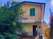 Casa singola in vendita a Massa
