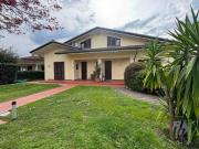 Casa singola in vendita a Pietrasanta 230 mq Rif: 1317208