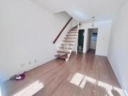 Casa Sobrado 2 dormitórios, pátio fundos e 1 vaga de...