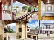 Casa Sobrado à venda com 3 dormitórios! no Morro Santana