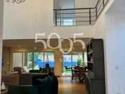 Casa sobrado à venda no condomínio Campos de Santo...