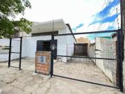 Casa Sobrado à venda residencial com pavilhão anexo...