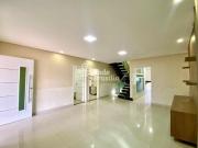 Casa Sobrado Alto padrão com Edícula de 2 Quartos...