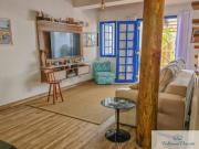 Casa sobrado bem localizada no Itagua, 02 suítes