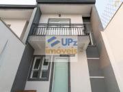 Casa Sobrado com 2 dorms, sendo 2 suítes, 1 lavabo,...