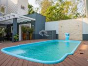 Casa Sobrado com 3 dormitórios/quartos no Bairro...