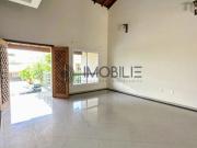 Casa sobrado com 3 suítes no condomínio Portal de Itaíci...