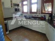 Casa sobrado com 4 dormitórios, 2 suítes e 5 vagas de...