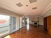 Casa Sobrado com 6 dormitórios, 4 suítes, cozinha, 2...