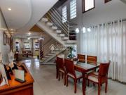 CASA/ SOBRADO COM PISCINA DENTRO DO CONDOMÍNIO RESERVA...