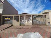 Casa / Sobrado Comercial para Locação em Anápolis/GO...