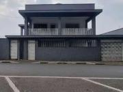 Casa / Sobrado Comercial para Locação em Arujá/SP Centro...