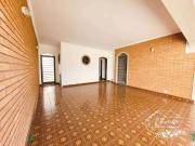 Casa / Sobrado Comercial para Locação em Bauru/SP Vila...