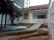Casa / Sobrado Comercial para Locação em Belo...