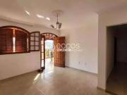 Casa / Sobrado Comercial para Locação em Belo... Casa / Sobrado Comercial para Locação em Belo...