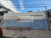 Casa / Sobrado Comercial para Locação em Belo...