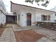 Casa / Sobrado Comercial para Locação em Belo...