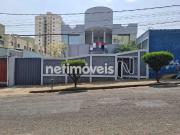 Casa / Sobrado Comercial para Locação em Belo...