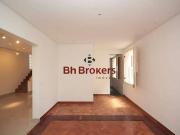 Casa / Sobrado Comercial para Locação em Belo...