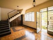 Casa / Sobrado Comercial para Locação em Belo...
