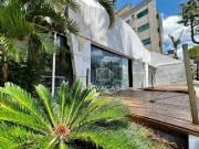 Casa / Sobrado Comercial para Locação em Belo...