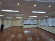 Casa / Sobrado Comercial para Locação em Belo...
