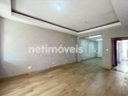 Casa / Sobrado Comercial para Locação em Belo...