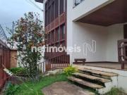 Casa / Sobrado Comercial para Locação em Belo...