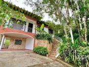 Casa / Sobrado Comercial para Locação em Blumenau/SC...