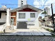 Casa / Sobrado Comercial para Locação em Blumenau/SC...