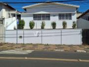Casa / Sobrado Comercial para Locação em Campinas/SP...