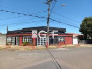 Casa / Sobrado Comercial para Locação em Campinas/SP...