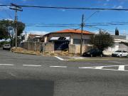 Casa / Sobrado Comercial para Locação em Campinas/SP...