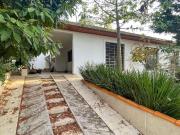 Casa / Sobrado Comercial para Locação em Curitiba/PR...