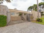 Casa / Sobrado Comercial para Locação em Curitiba/PR...